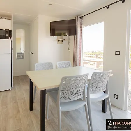 Vue Imprenable, Terrasse Xxl, Piscine Et Toboggans Au La Falaise D'equihen